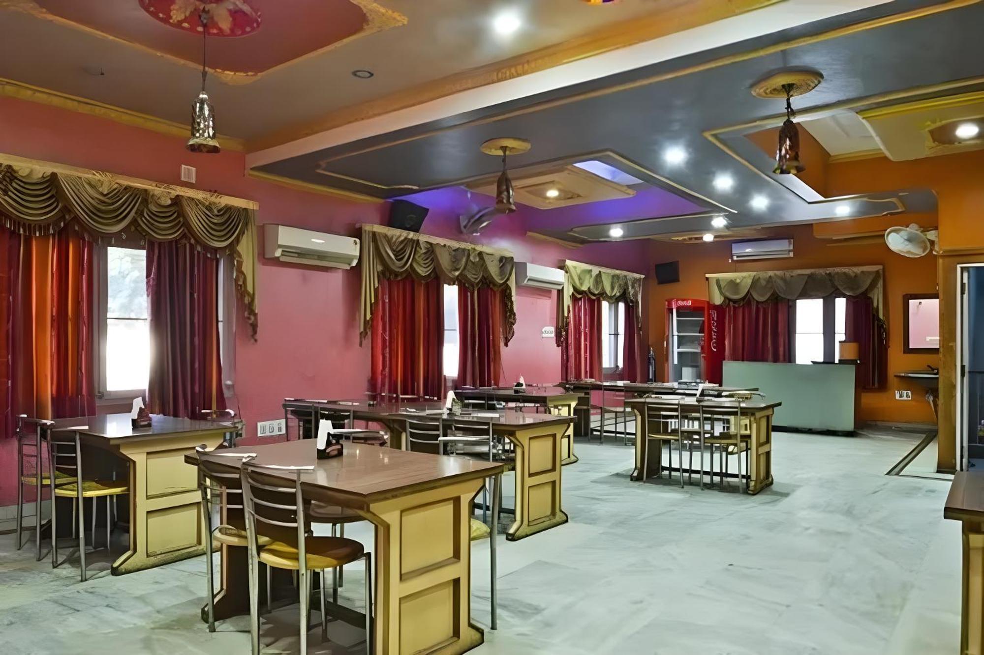 Hotel Amrapali Dźajpur Zewnętrze zdjęcie